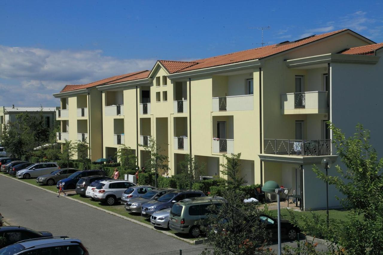 카오를레 Robinia/Pinetine Lido Altanea 아파트 외부 사진